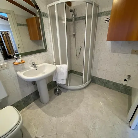 Something Else In Kingsclass *