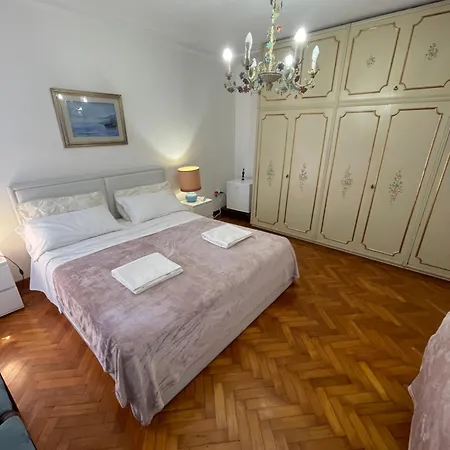 Something Else In Kingsclass Πανσιόν *