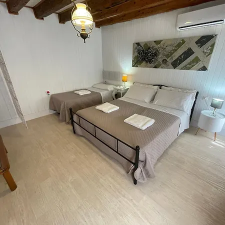 Something Else In Kingsclass Velence