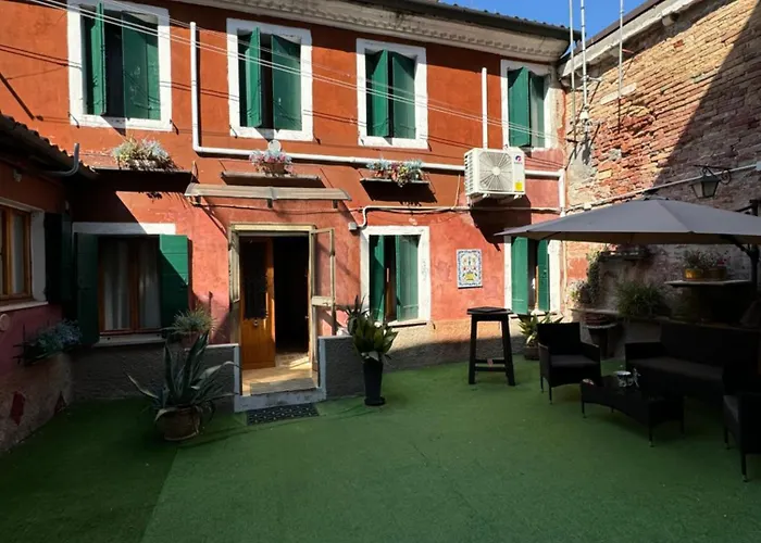 Something Else In Kingsclass Velence