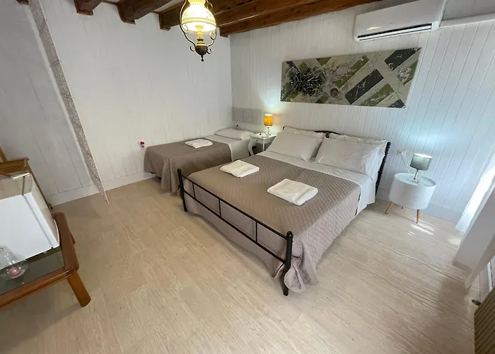 Something Else In Kingsclass Velence