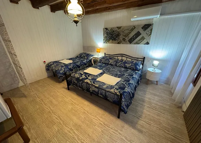 Something Else In Kingsclass *